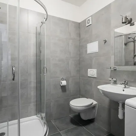 Pytloun Hotel apartamentowy