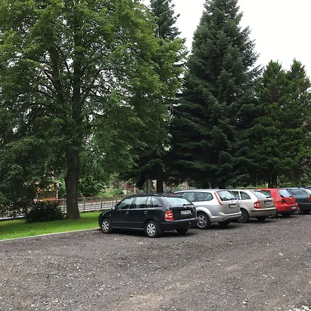 Pytloun Lejlighedshotel 4*